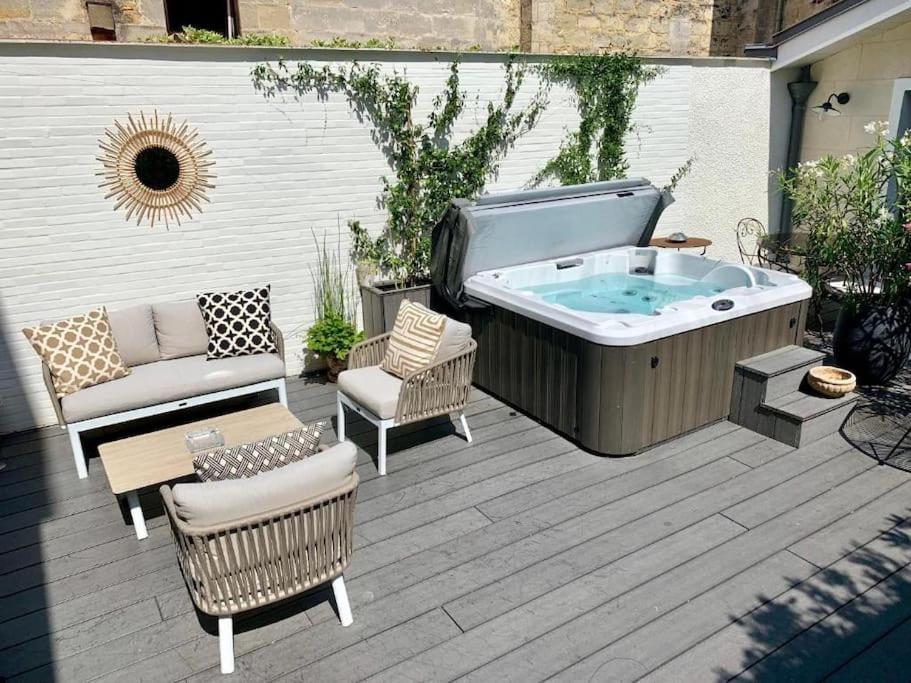 Maison D'Hotes, Terrasse & Jacuzzi En Plein Centre Bordeaux Buitenkant foto