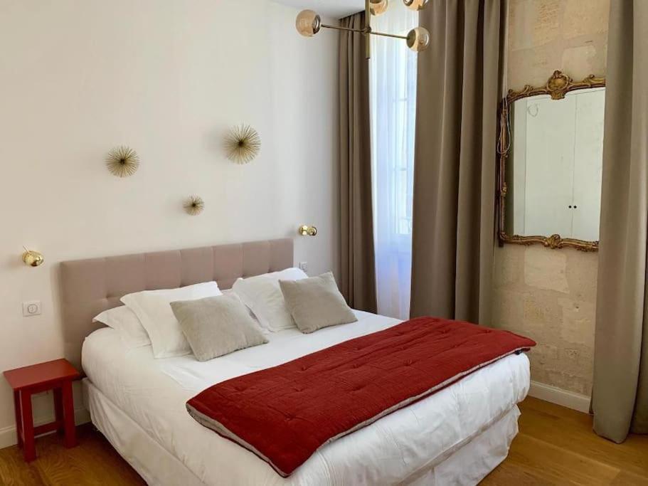 Maison D'Hotes, Terrasse & Jacuzzi En Plein Centre Bordeaux Buitenkant foto